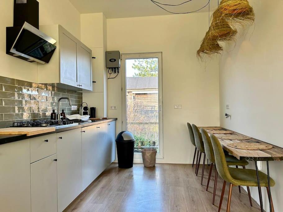 Family House With Garden & Jacuzzi & Sauna Near Amsterdam Vijfhuizen Eksteriør bilde