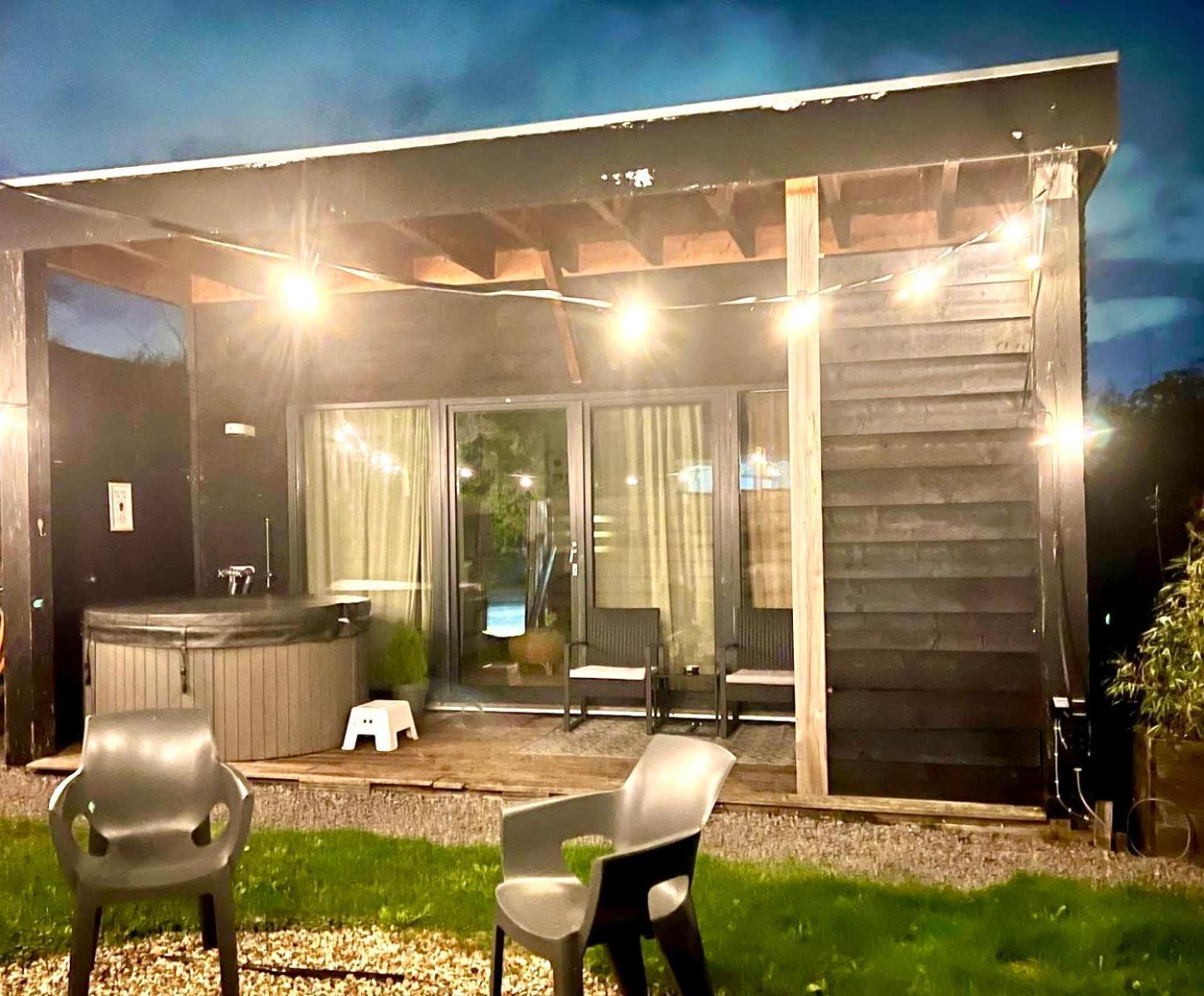 Family House With Garden & Jacuzzi & Sauna Near Amsterdam Vijfhuizen Eksteriør bilde