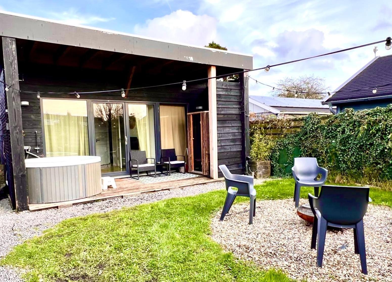 Family House With Garden & Jacuzzi & Sauna Near Amsterdam Vijfhuizen Eksteriør bilde